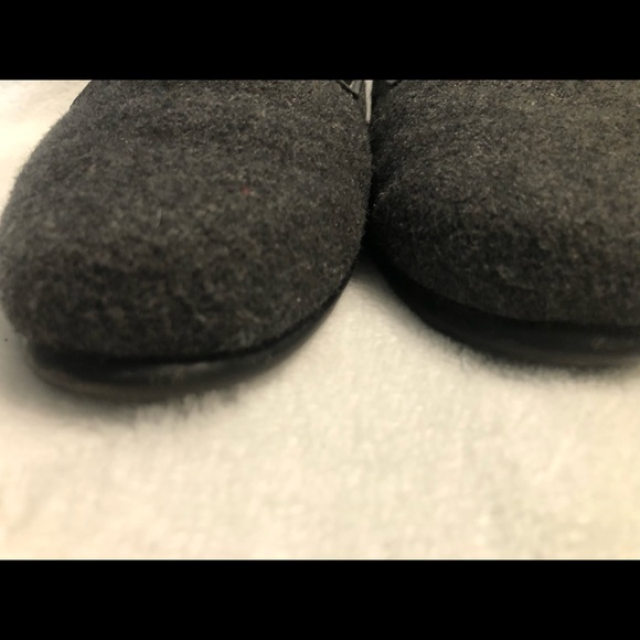 Aerosoles Max Bet Grey Felt Upper Loafers - Picture 4 of 6